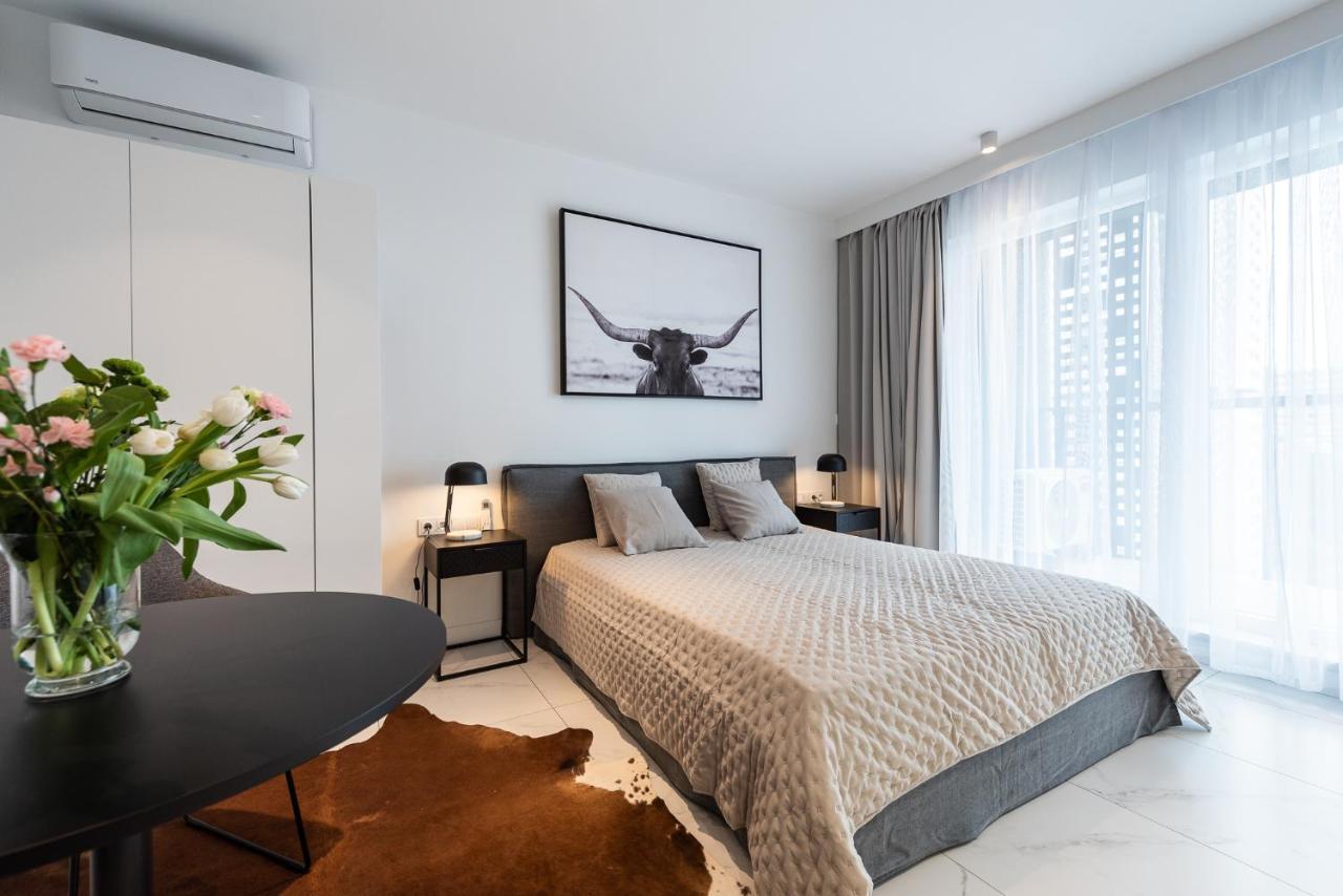 Apartamenty Tespis - Sokolska 30 Towers カトヴィツェ エクステリア 写真
