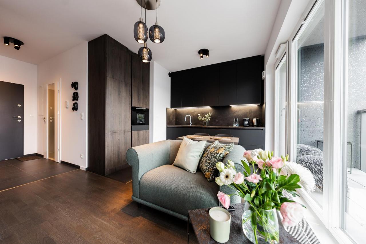 Apartamenty Tespis - Sokolska 30 Towers カトヴィツェ エクステリア 写真