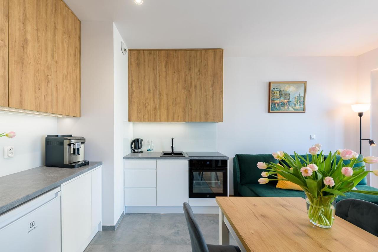 Apartamenty Tespis - Sokolska 30 Towers カトヴィツェ エクステリア 写真