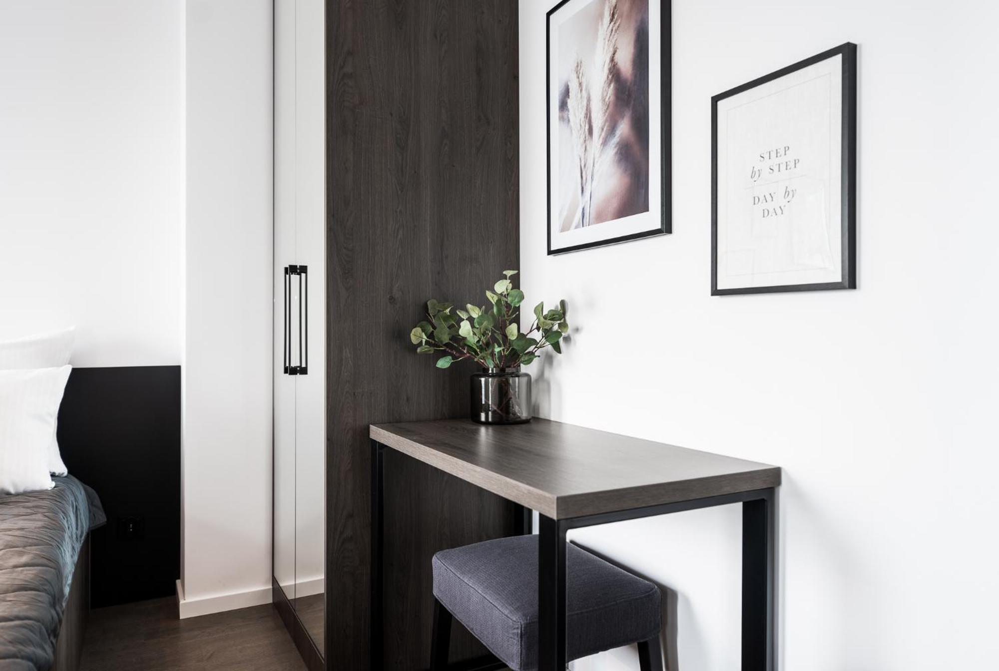Apartamenty Tespis - Sokolska 30 Towers カトヴィツェ 部屋 写真